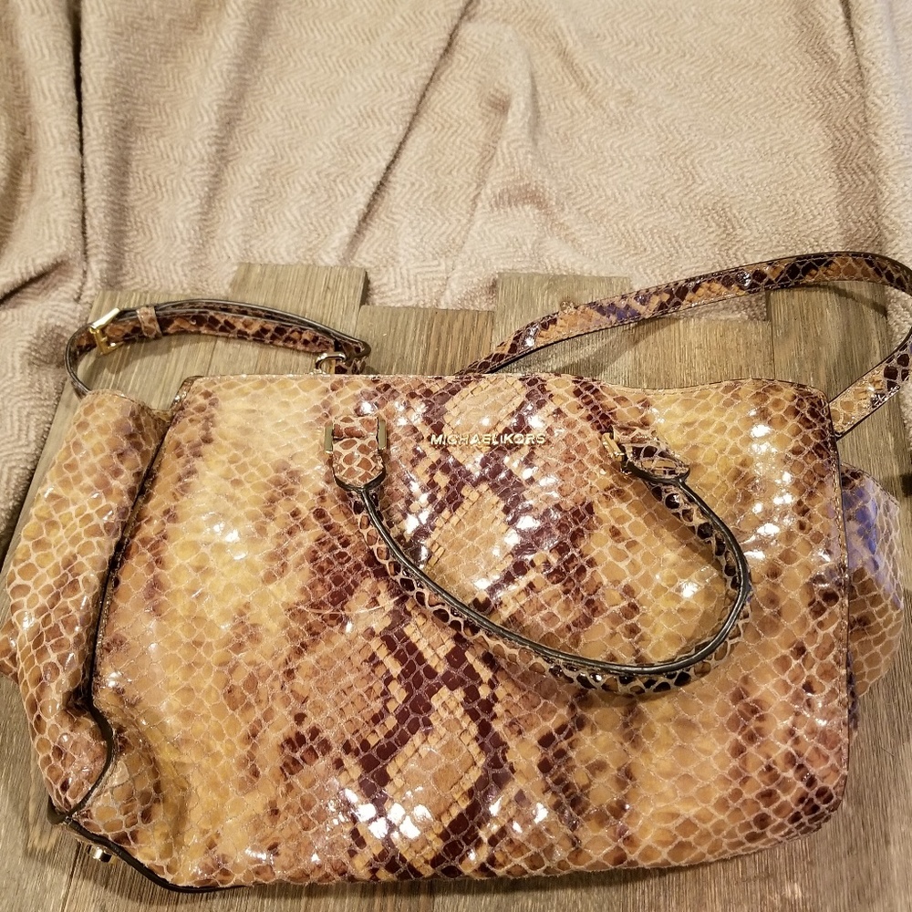 Michael Kors purse